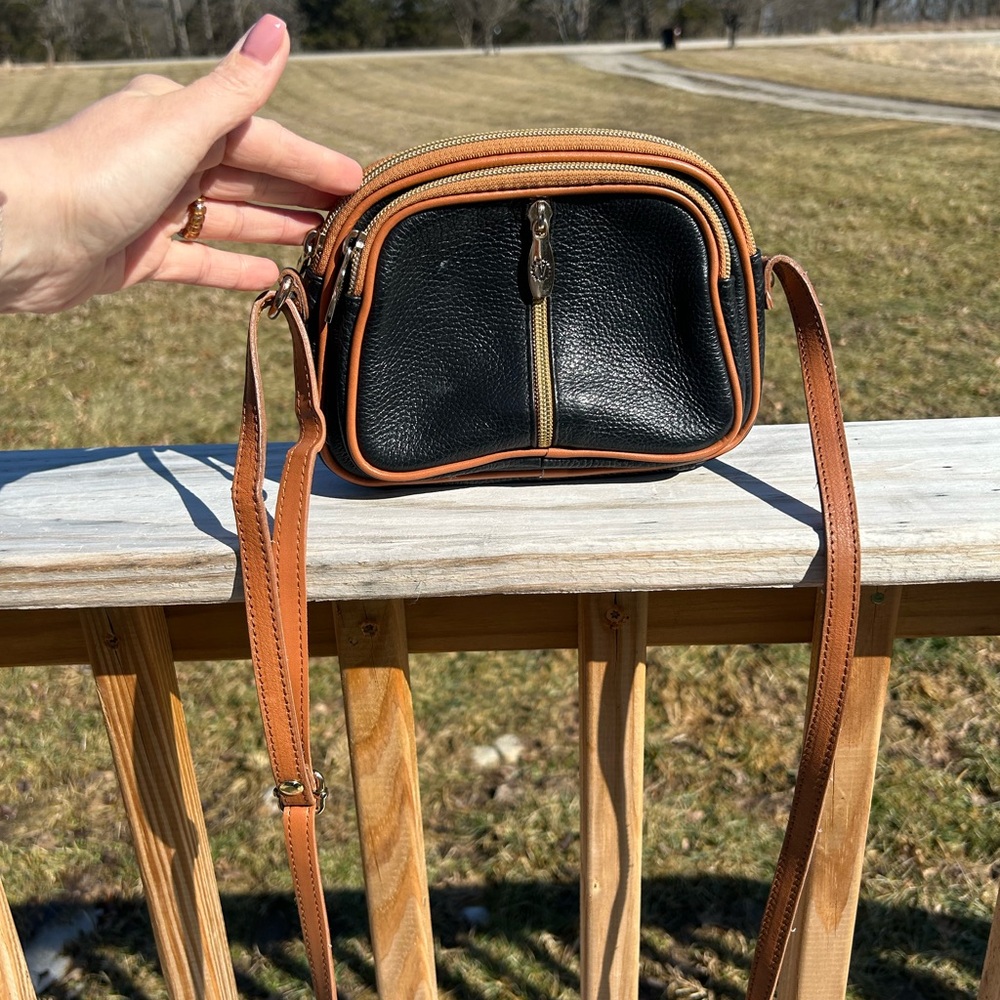 VALENTINA Genuine Leather Crossbody Handbag Purse Black Tan Made In Italy